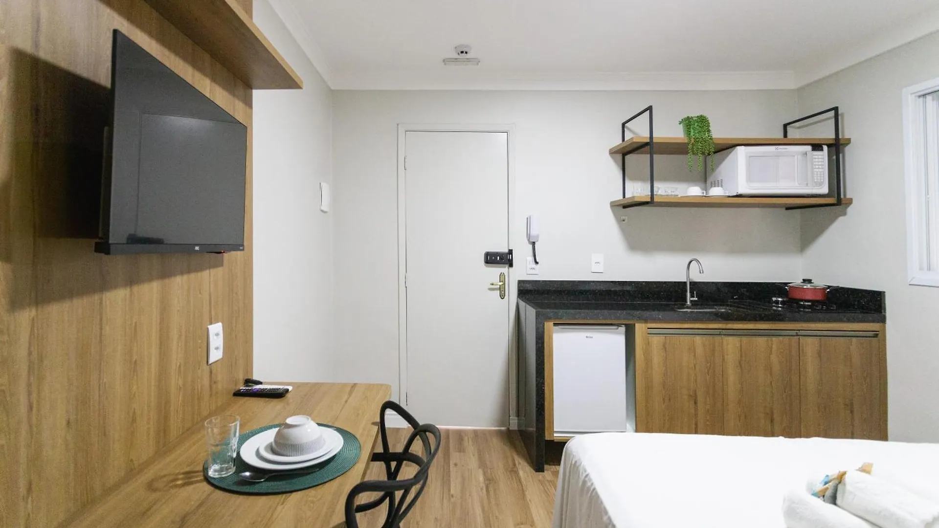 Casa Jardim Studios - Studios Por Temporada Sao Paulo